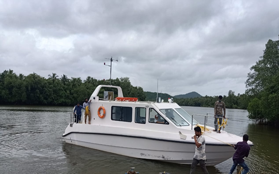 FRP-PATROL-CUM-CHASE-BOAT2